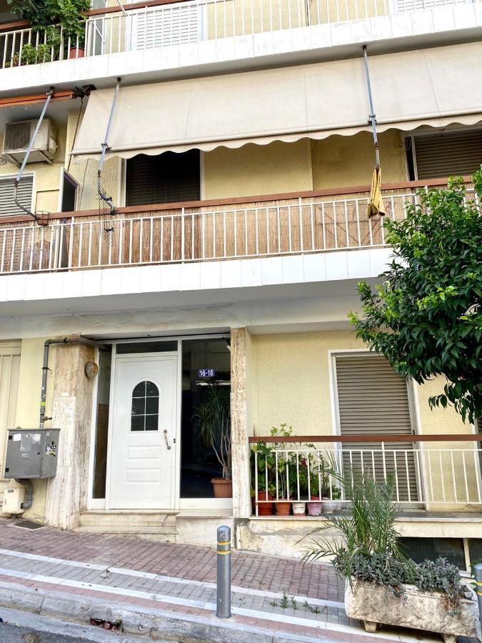 Dafni'S Home Is In 200M To Metro Ag Ioanis Athènes Extérieur photo